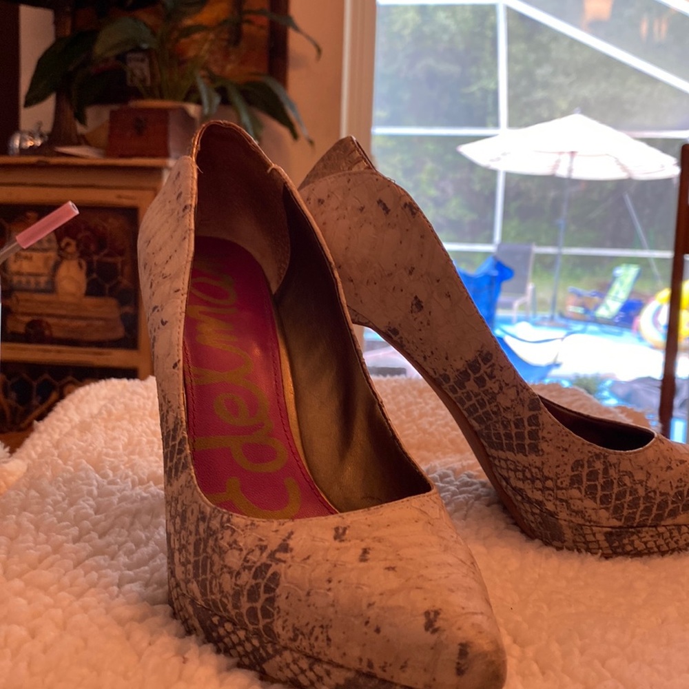 Sam Edelman 4 inch heels  good condition